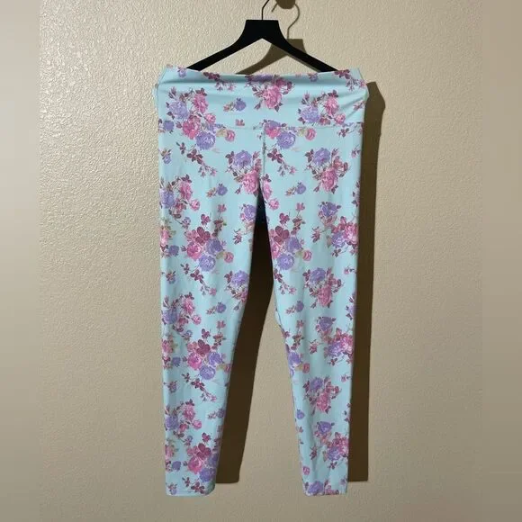 Sold - Picture 1 of 6